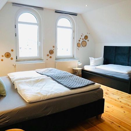 Fewo26 Im Sagenharz - Stilvolles Family-Apartment, 2 Sz, Klimaanlage, Wlan, Netflix & Free Parking 塔勒 外观 照片