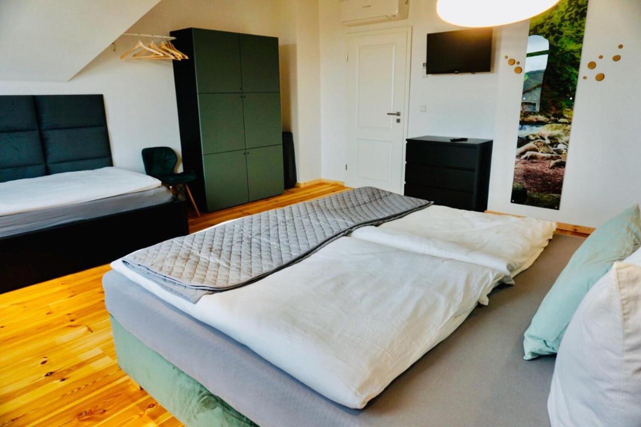 Fewo26 Im Sagenharz - Stilvolles Family-Apartment, 2 Sz, Klimaanlage, Wlan, Netflix & Free Parking 塔勒 外观 照片