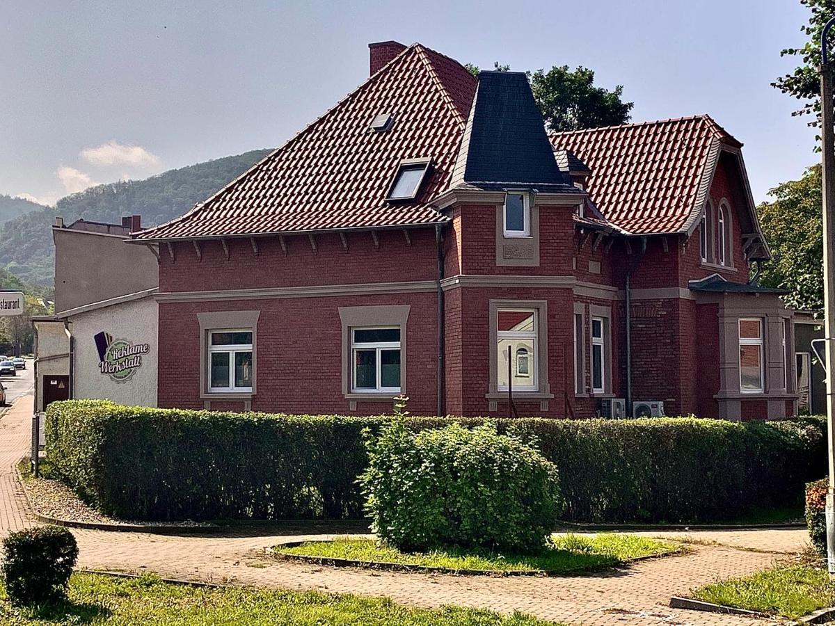 Fewo26 Im Sagenharz - Stilvolles Family-Apartment, 2 Sz, Klimaanlage, Wlan, Netflix & Free Parking 塔勒 外观 照片